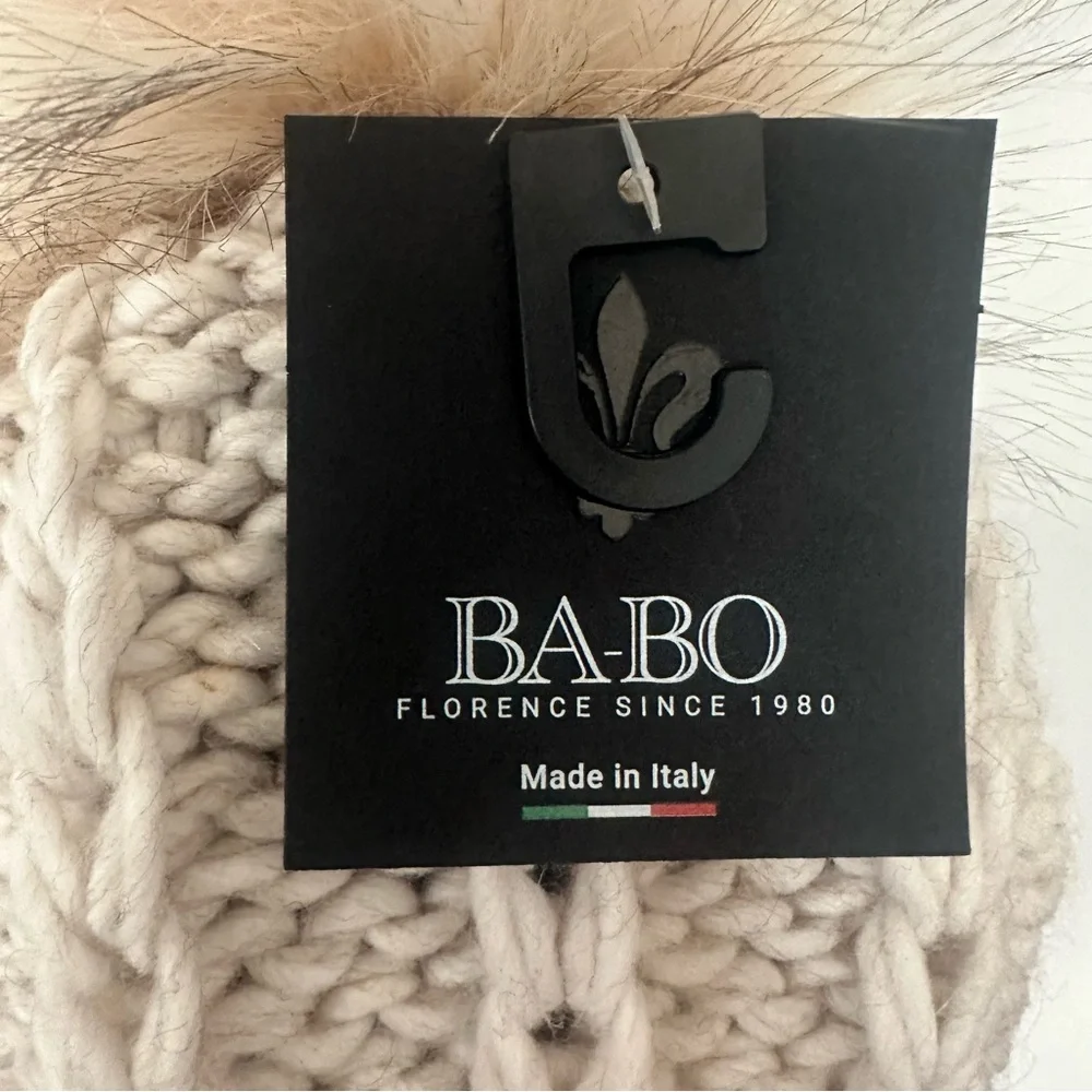 NWT Babo Italy Wool Blend Pom Beanie